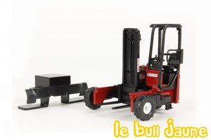 MOFFETT KOOI rouge
