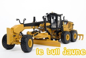 CATERPILLAR 16M