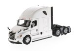 FREIGHTLINER blanc