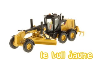 CATERPILLAR 12M3 niveleuse