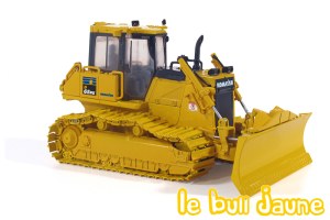 KOMATSU D65PX-17