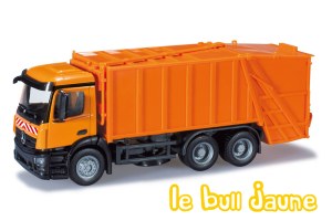 MB Antos 6x4 poubelle orange