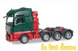 MAN TGX 8x4 vert châssis rouge