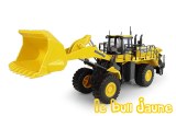 KOMATSU WA600-8