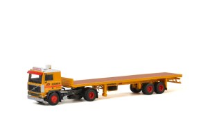 VOLVO F12 Doumen
